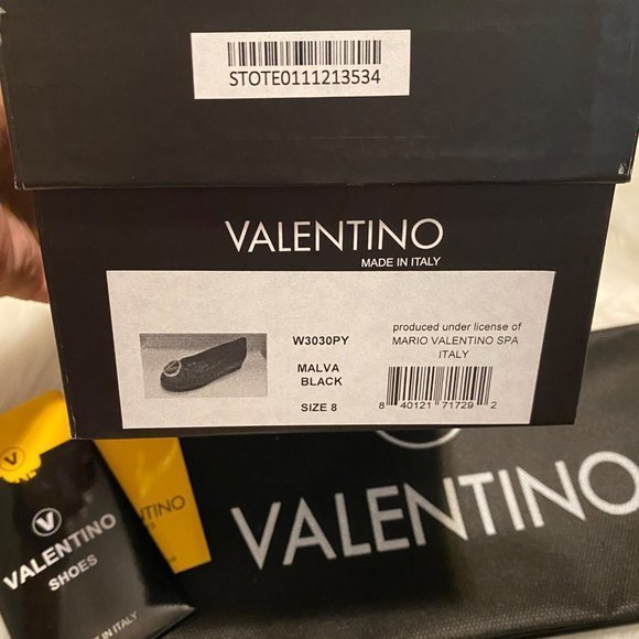 Valentino Flat Black Shoes - Picture 5 of 5